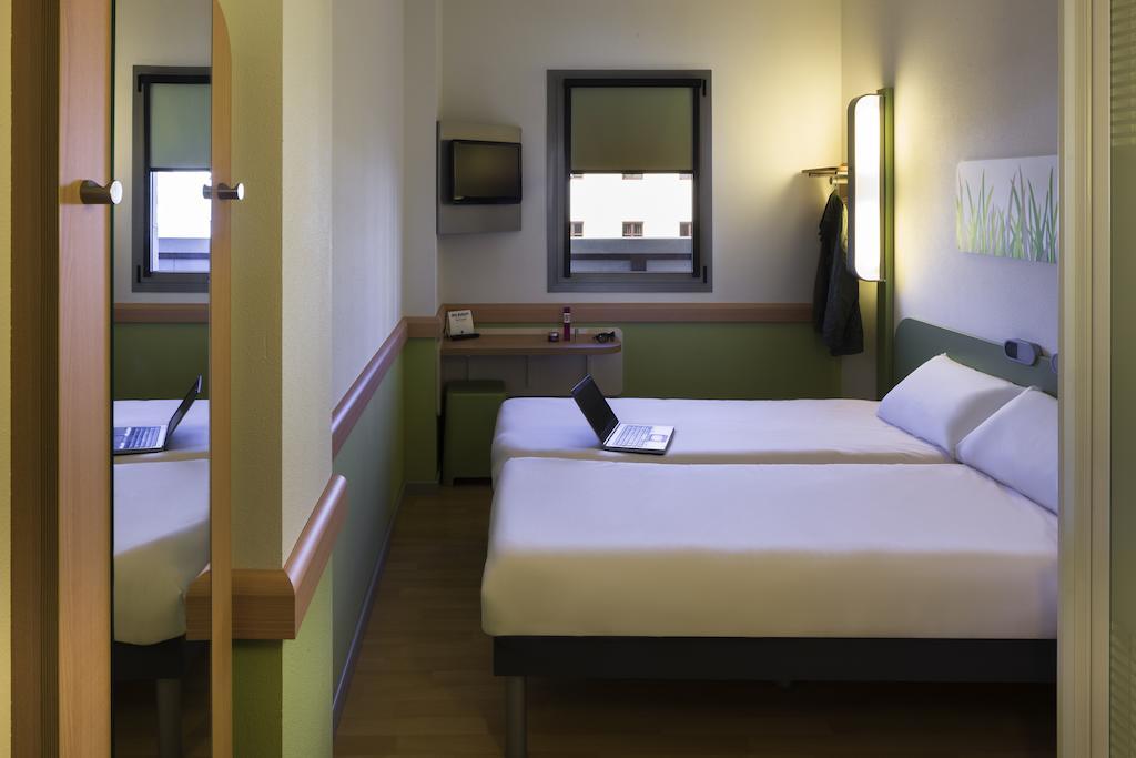 Ibis Budget Madrid Centro Las Ventas Quarto foto